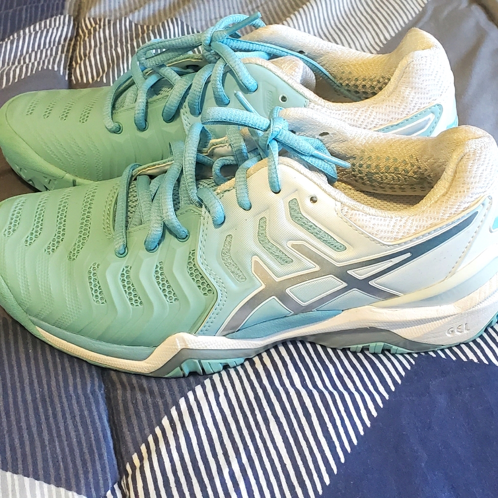 Womens ASICS 6.5